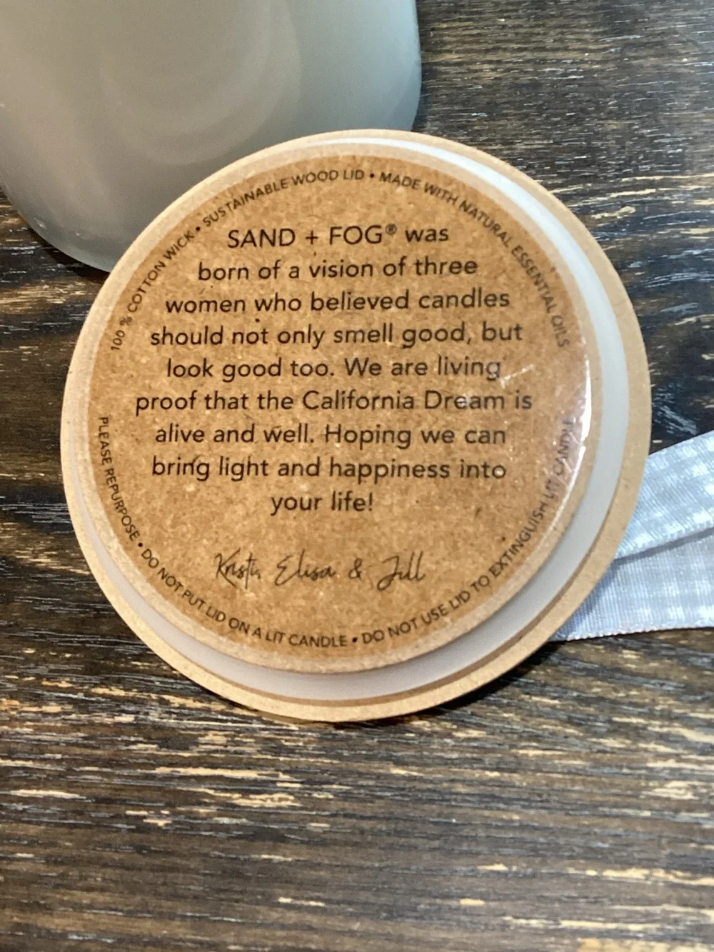 Sand + Fog Cashmere & Linen Scented Candle with Wood Lid